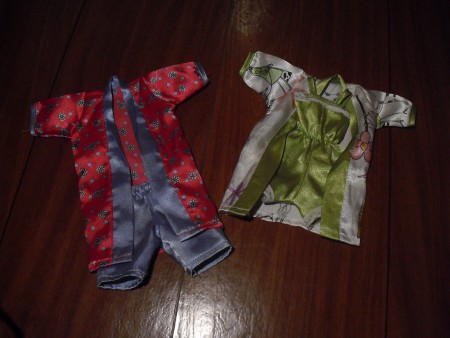 Pijama de Barbie e ken R$3,00 + FRETE